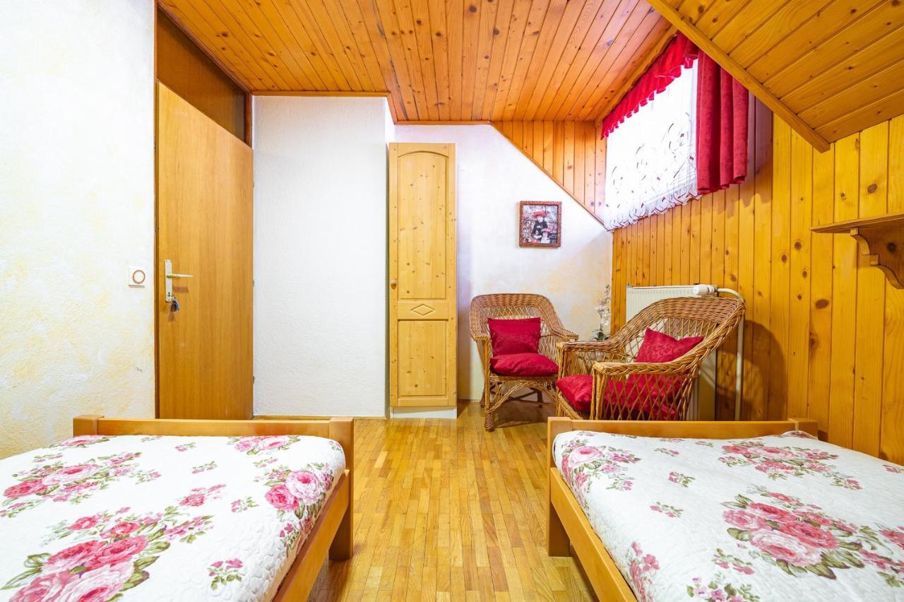 Farm Stay Trlej ゴレンスカ地方 エクステリア 写真